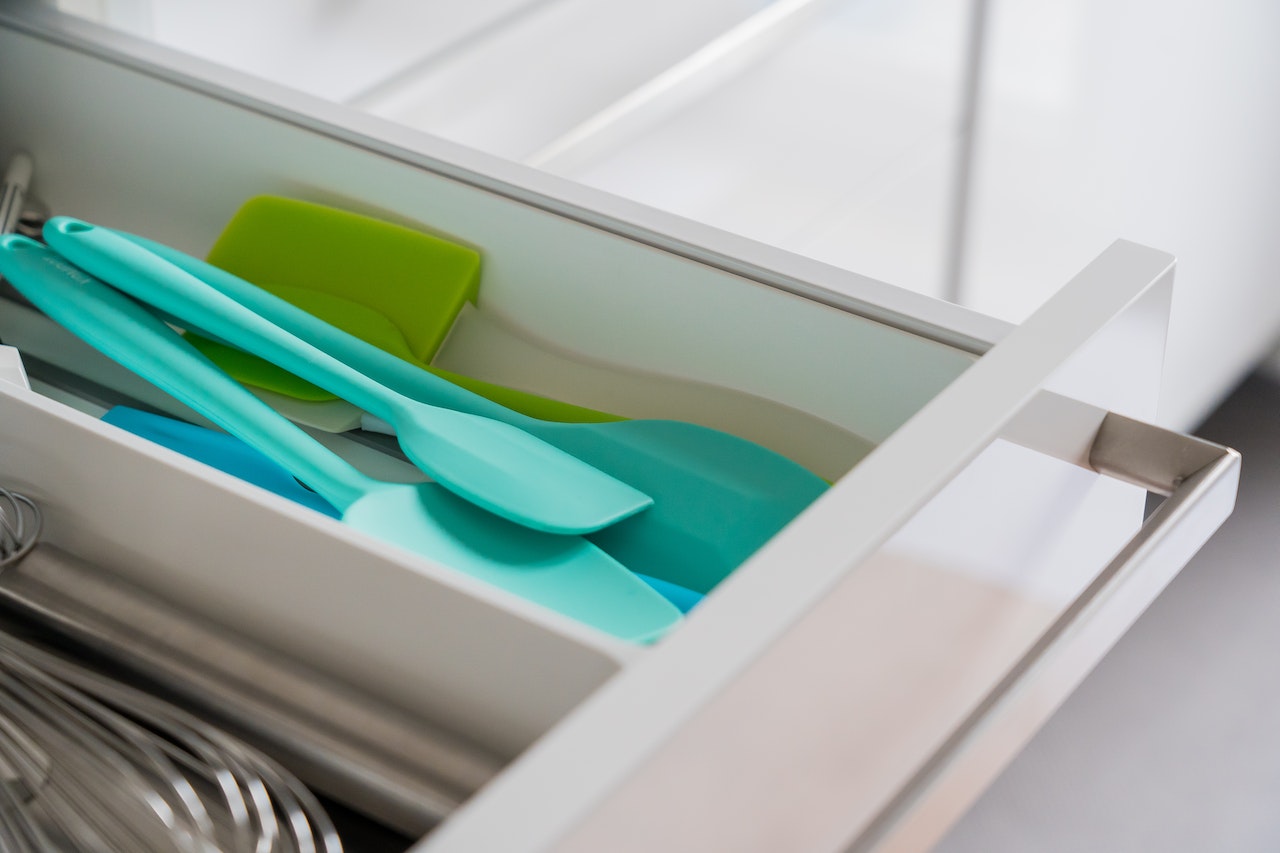 The Best Way to Clean Silicone Bakeware