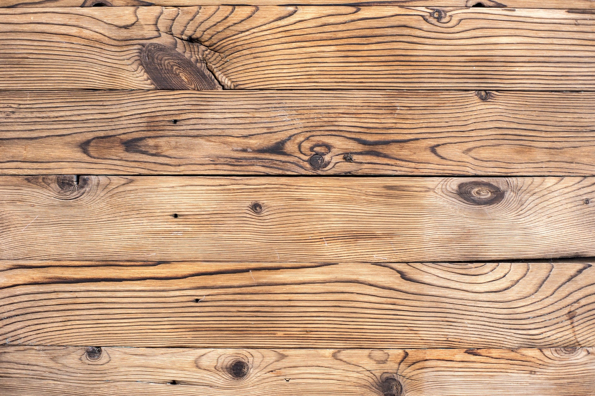 How to Remove Stains on Wood
