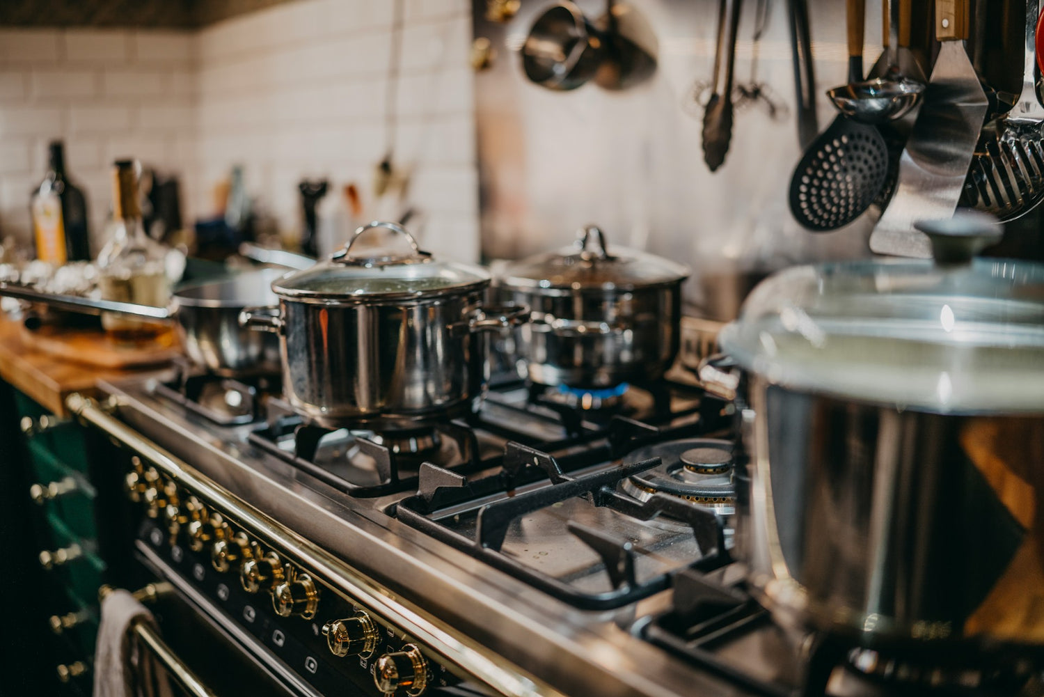 How to Clean a Stainless Steel Cooktop